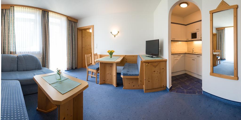 Appartementhaus Pinnisblick Neustift im Stubaital Habitación foto