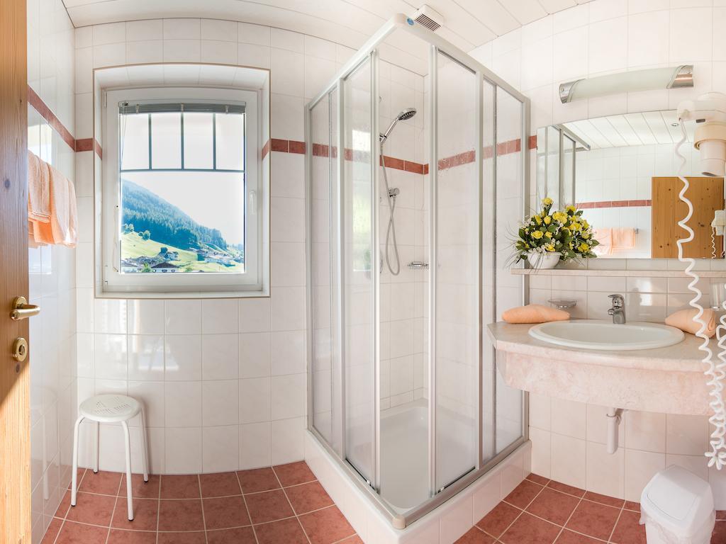 Appartementhaus Pinnisblick Neustift im Stubaital Habitación foto